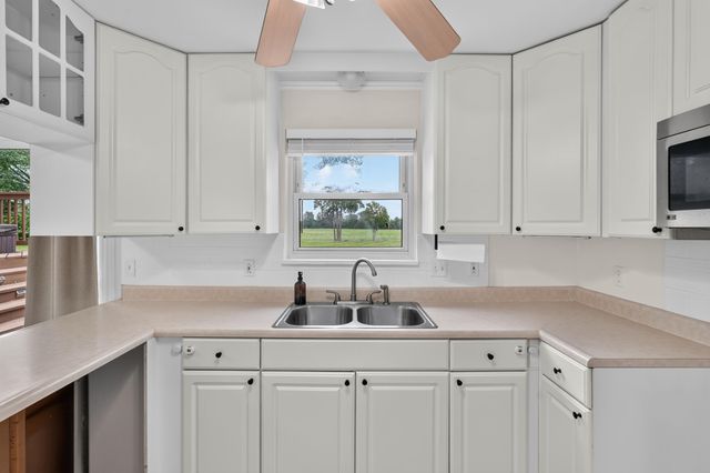 3371 Van Vleet Road, Clayton Twp, MI 48473