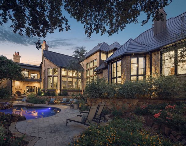 2005 Bayshore Drive, Flower Mound, TX 75022
