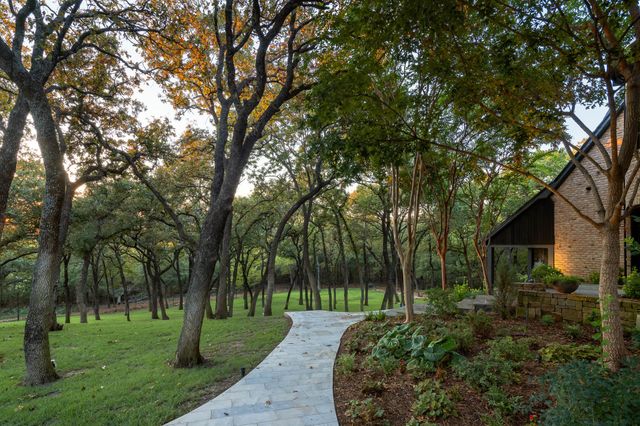 2005 Bayshore Drive, Flower Mound, TX 75022