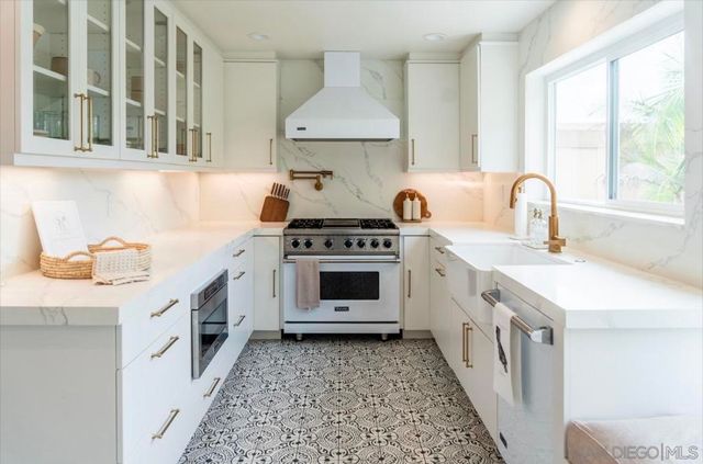 249 S Sierra, Solana Beach, CA 92075