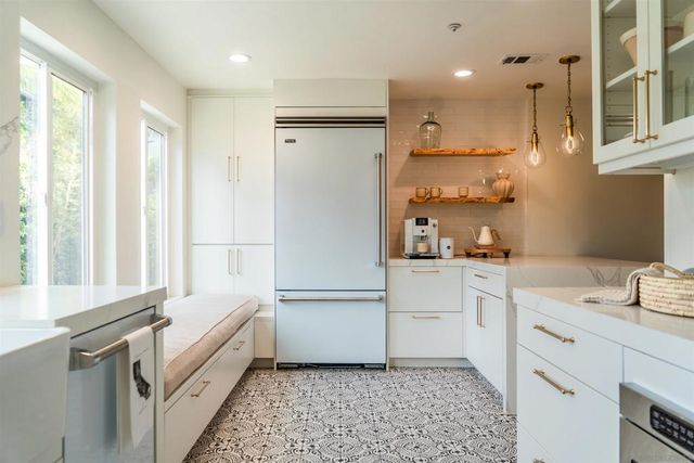 249 S Sierra, Solana Beach, CA 92075