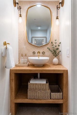 249 S Sierra, Solana Beach, CA 92075