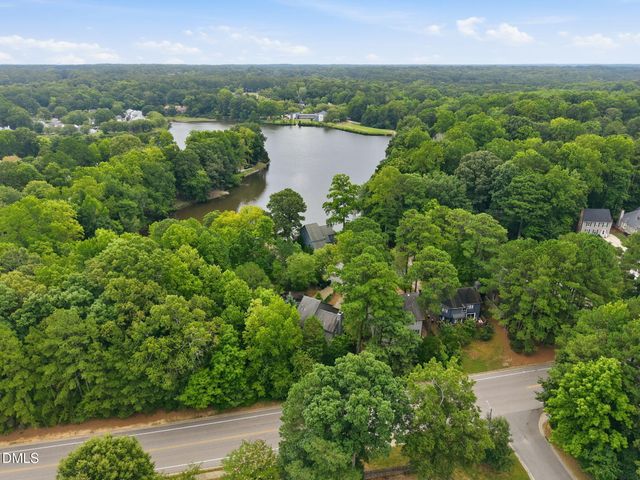 108 Mainsail Drive, Cary, NC 27511