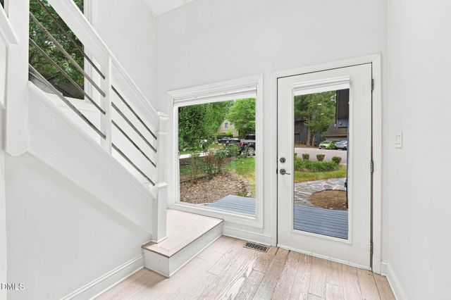 108 Mainsail Drive, Cary, NC 27511
