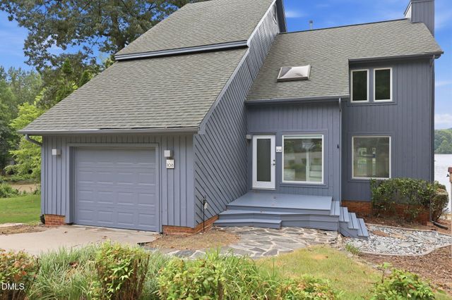 108 Mainsail Drive, Cary, NC 27511