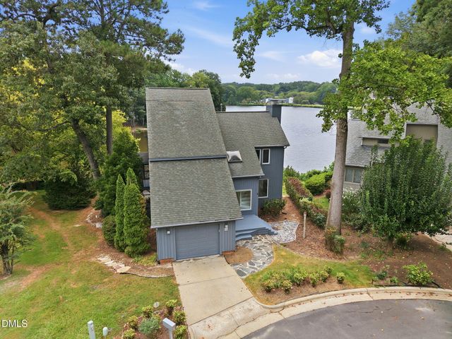 108 Mainsail Drive, Cary, NC 27511