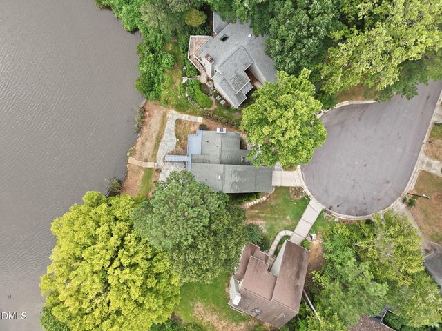 108 Mainsail Drive, Cary, NC 27511