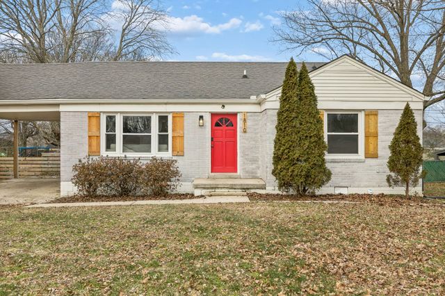 1810 Alpine Dr, Columbia, TN 38401