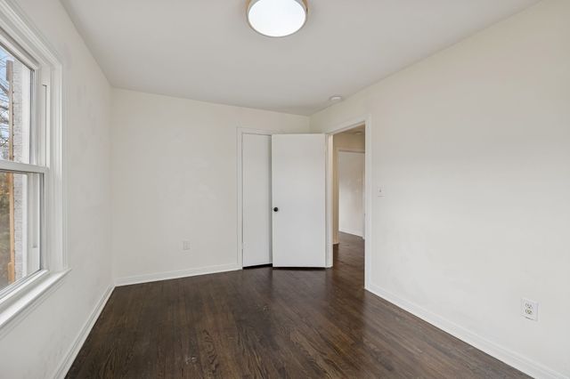 1810 Alpine Dr, Columbia, TN 38401