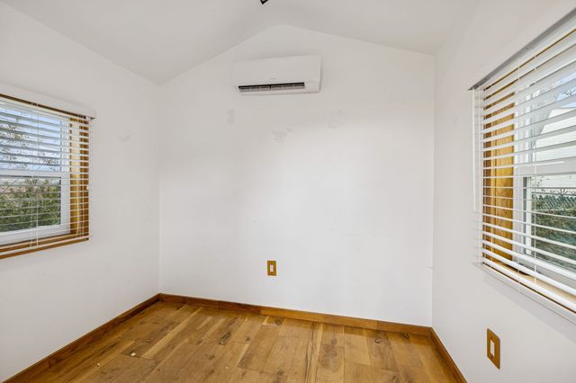 1810 Alpine Dr, Columbia, TN 38401