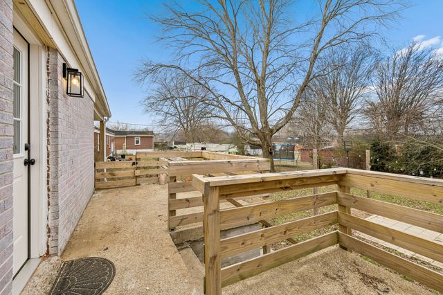 1810 Alpine Dr, Columbia, TN 38401