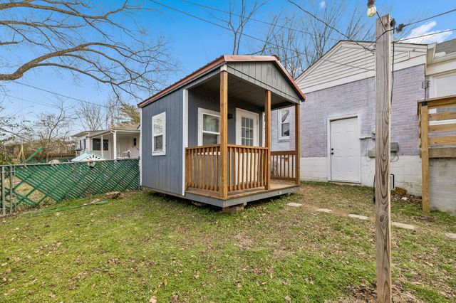 1810 Alpine Dr, Columbia, TN 38401