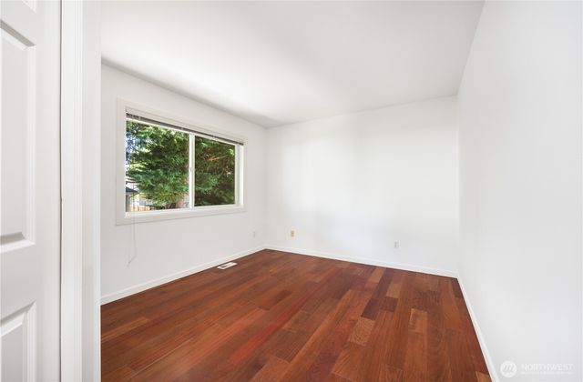 2636 232nd Place SE, Sammamish, WA 98075