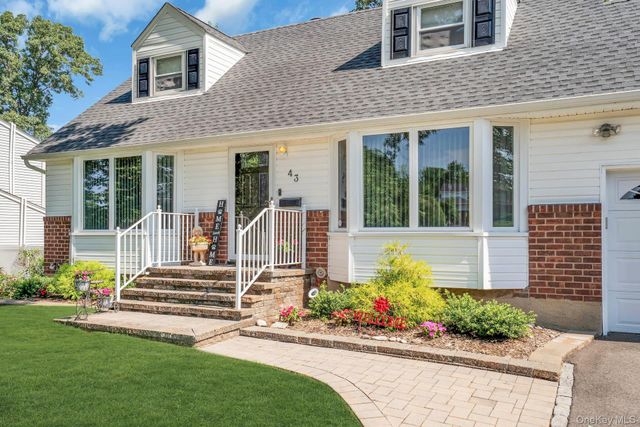 43 Genesee Drive, Commack, NY 11725