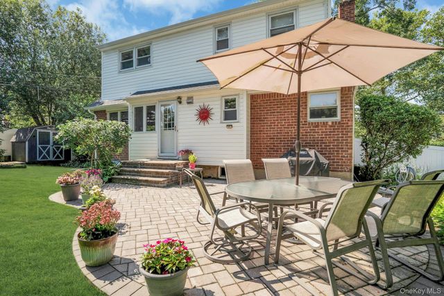 43 Genesee Drive, Commack, NY 11725
