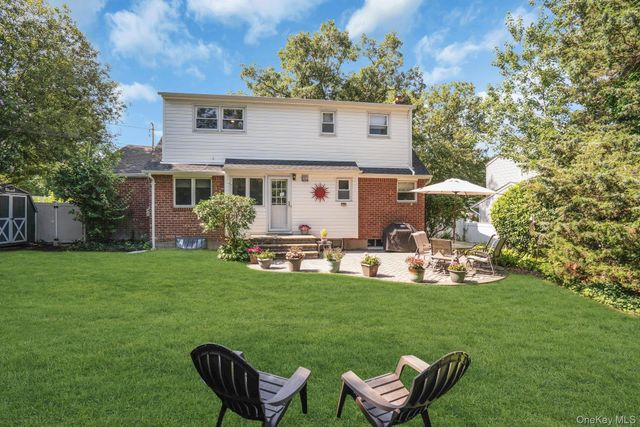 43 Genesee Drive, Commack, NY 11725