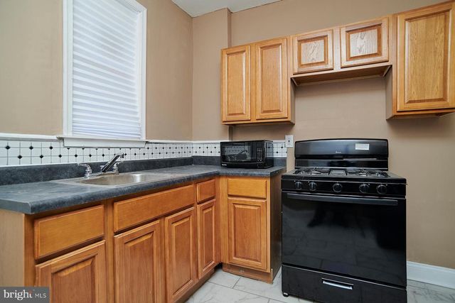 6123 UPLAND ST, Philadelphia, PA 19142