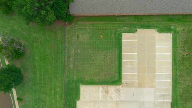 1428 N Mustang Road, Mustang, OK 73064