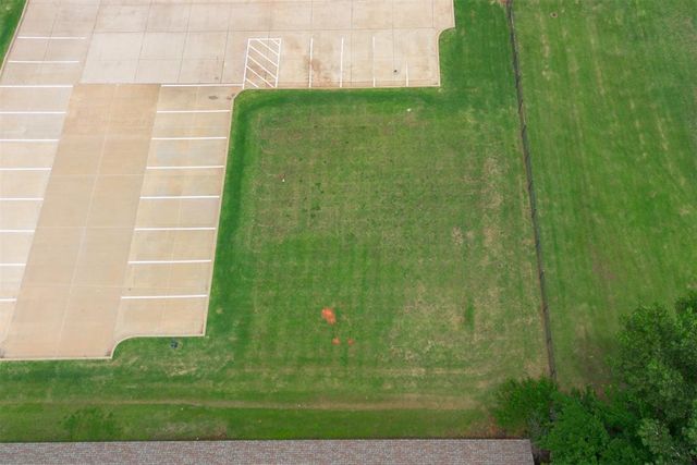1428 N Mustang Road, Mustang, OK 73064