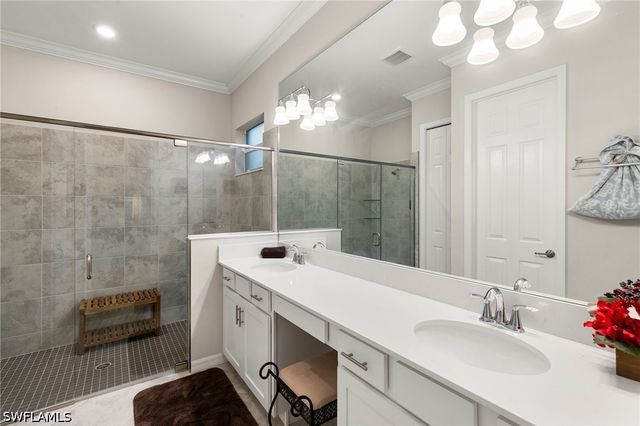 5997 Berwick LN, Ave Maria, FL 34142