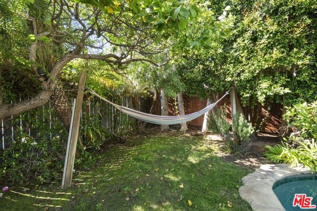 10453 Holman Avenue, Los Angeles, CA 90024