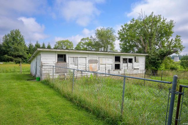 11400 E Gregory Road, Albany, IN 47320