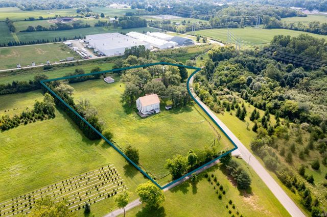 11400 E Gregory Road, Albany, IN 47320