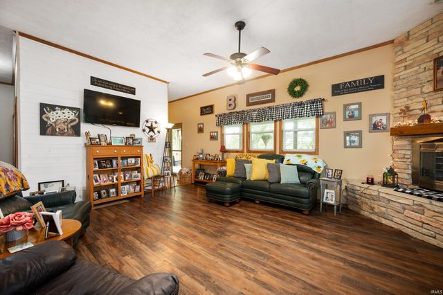 11400 E Gregory Road, Albany, IN 47320
