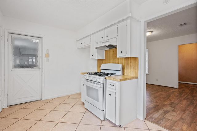 22826 Briarcreek Boulevard, Spring, TX 77373