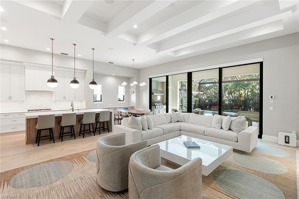 2036 Cambridge Park DR, NAPLES, FL 34109 — exterior