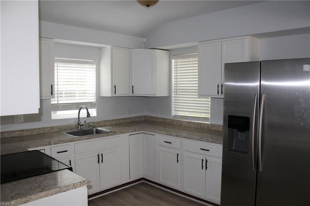 4408 Faigle RD, Portsmouth, VA 23703