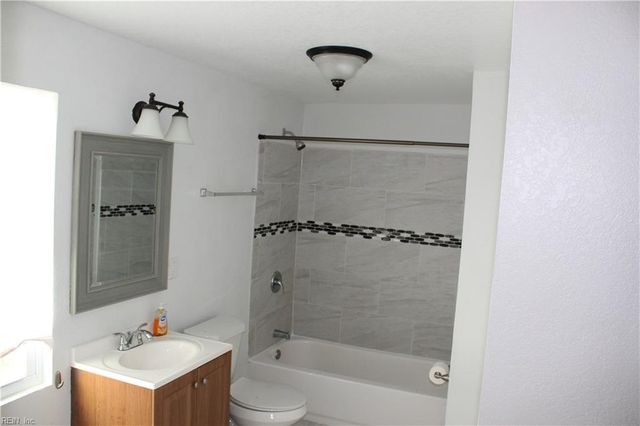 4408 Faigle RD, Portsmouth, VA 23703