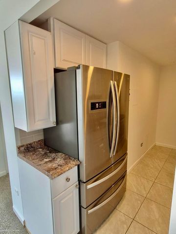 20 Chestnut Street, Wyandotte, MI 48192