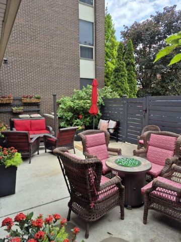 20 Chestnut Street, Wyandotte, MI 48192