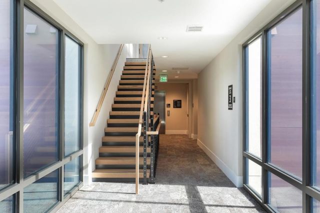 389 First Street 31, Los Altos, CA 94022