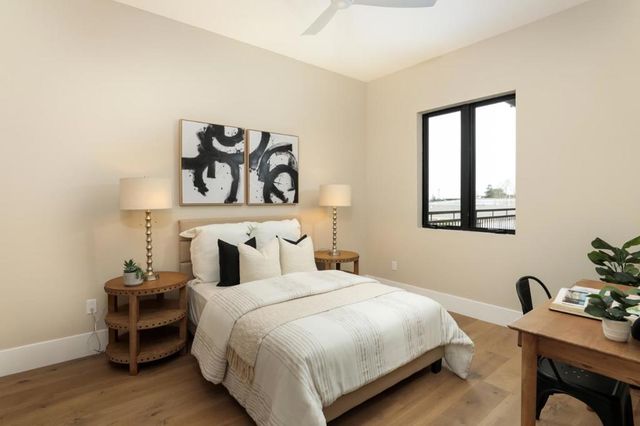 389 First Street 31, Los Altos, CA 94022