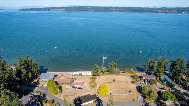 769 Shangri La Circle, Coupeville, WA 98239