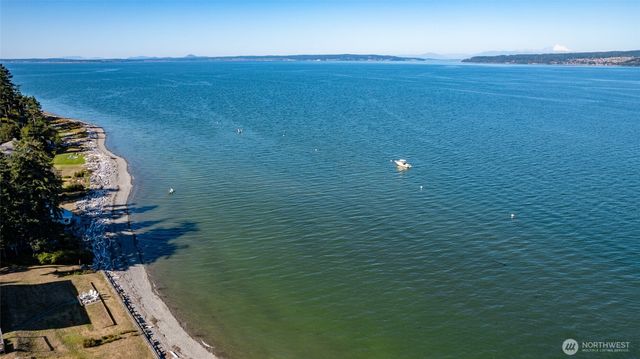 769 Shangri La Circle, Coupeville, WA 98239