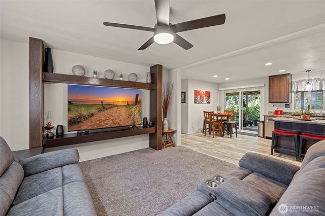 769 Shangri La Circle, Coupeville, WA 98239