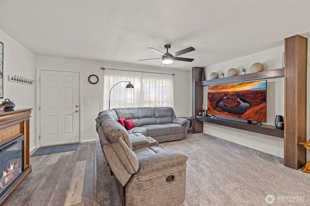 769 Shangri La Circle, Coupeville, WA 98239