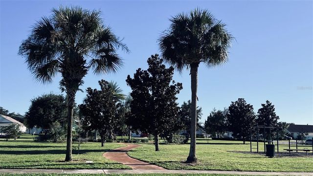 2581 ONEIDA LOOP, Kissimmee, FL 34747