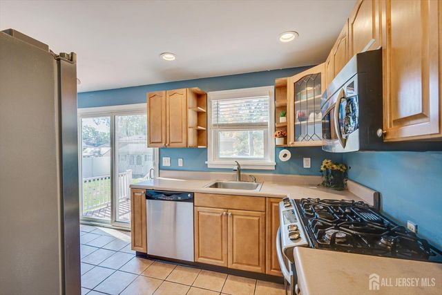 17 Marsad Drive, Old Bridge, NJ 08857