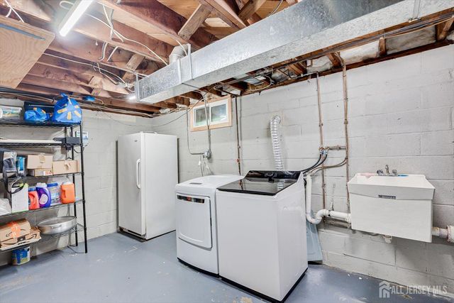 17 Marsad Drive, Old Bridge, NJ 08857