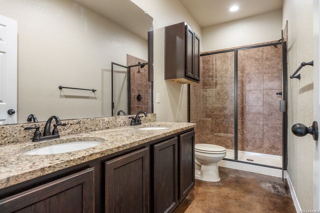 318 EMMA DR, New Braunfels, TX 78130