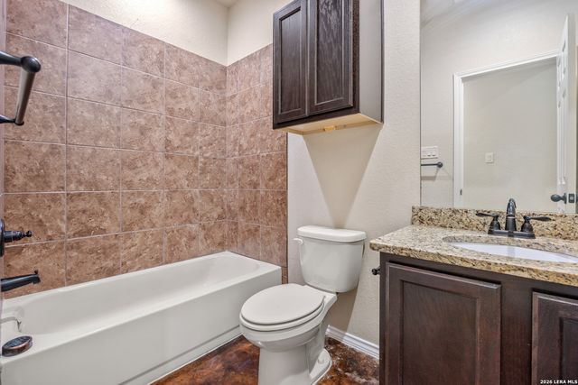 318 EMMA DR, New Braunfels, TX 78130