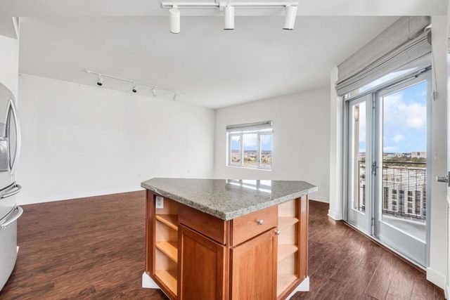 175 W Saint James Street 1308, San Jose, CA 95110