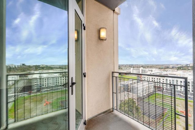 175 W Saint James Street 1308, San Jose, CA 95110
