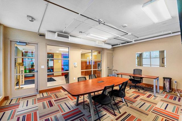 175 W Saint James Street 1308, San Jose, CA 95110