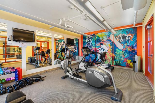175 W Saint James Street 1308, San Jose, CA 95110