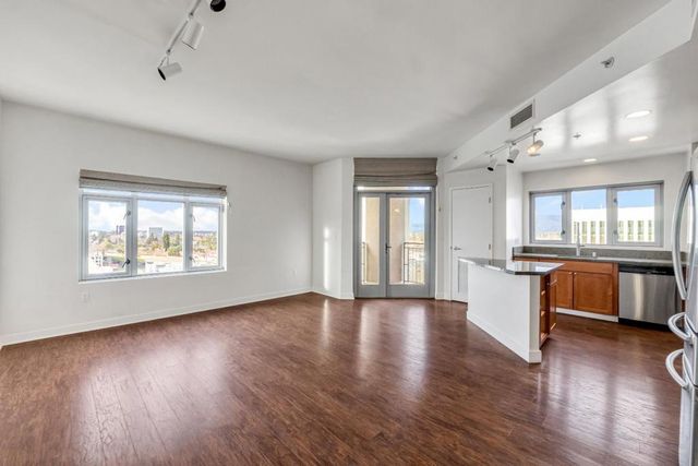 175 W Saint James Street 1308, San Jose, CA 95110